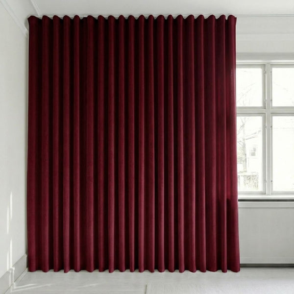 Veloursvorhang nach Maß – Bris - Ruby Red - C2640